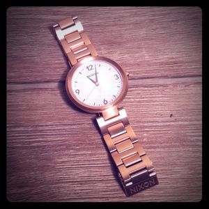 Nixon chameleon watches